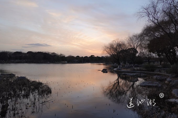 莲池湖-夕阳西下