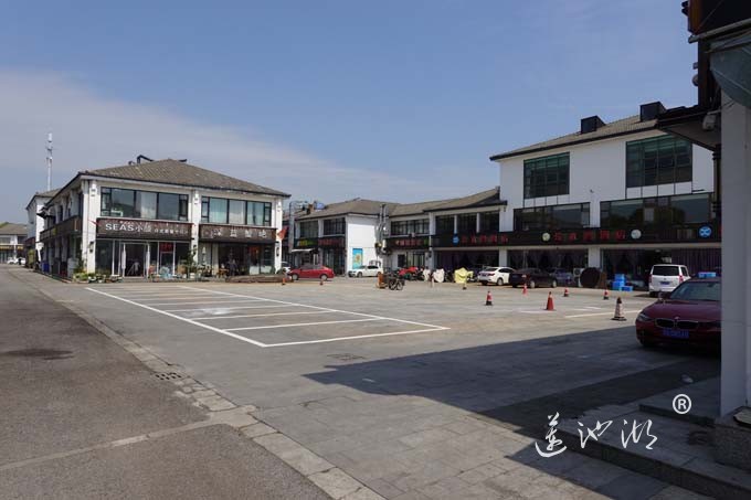 阳澄湖浅水湾商业街(图片)