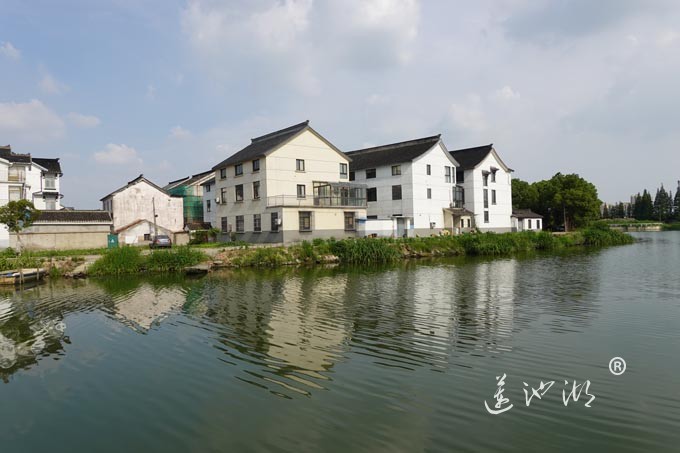 巴城镇有个绰墩山村