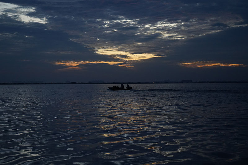 早行的阳澄湖蟹农