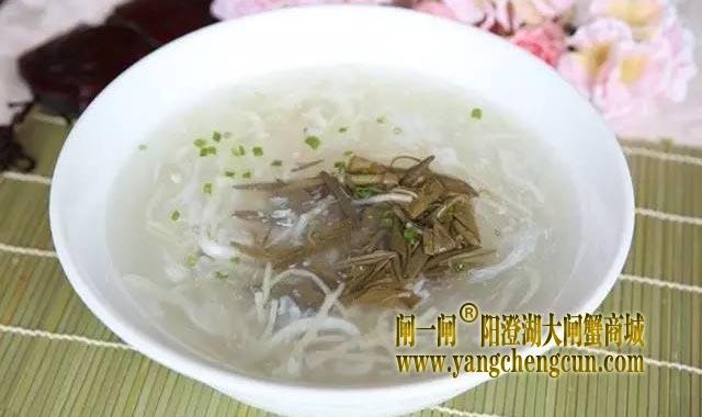 莼菜银鱼羹